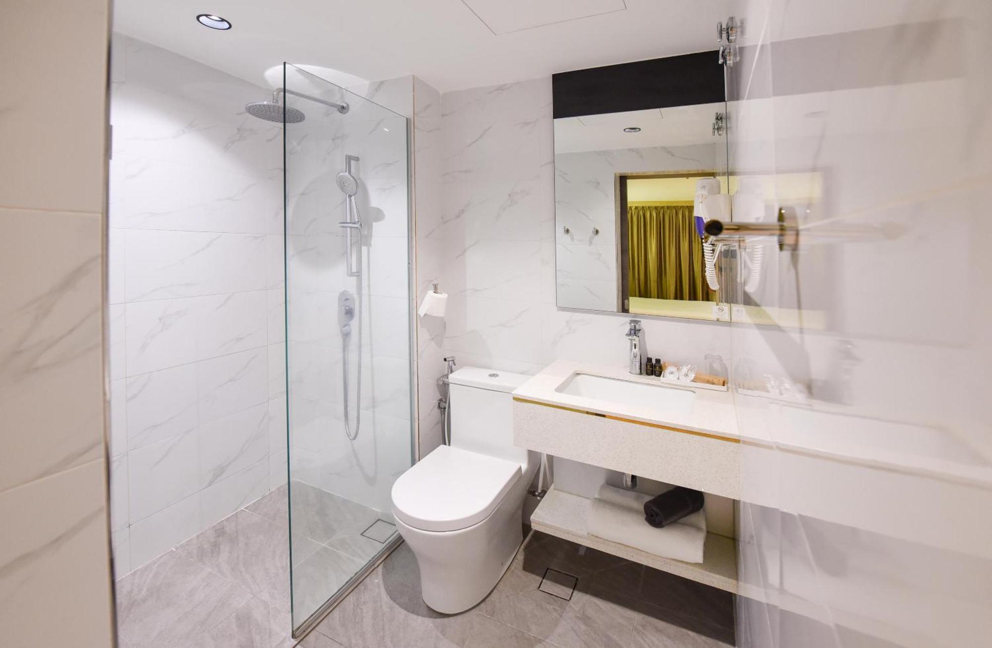 Double Deluxe Room
