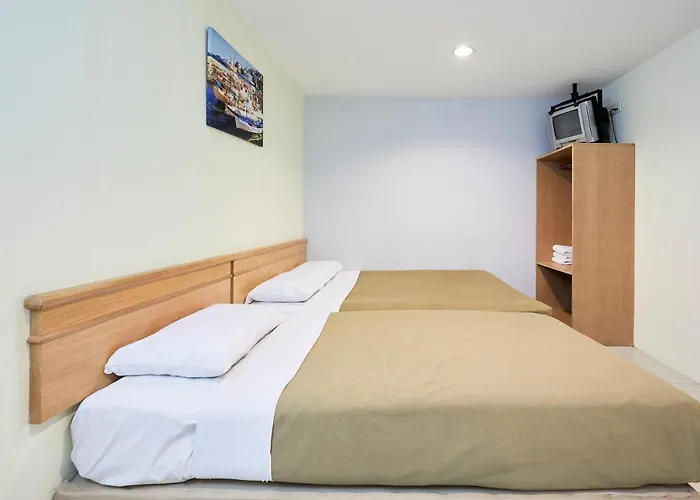 Tang City Hotel, Petaling Street, Merdeka PNB 118 Tower Kuala Lumpur